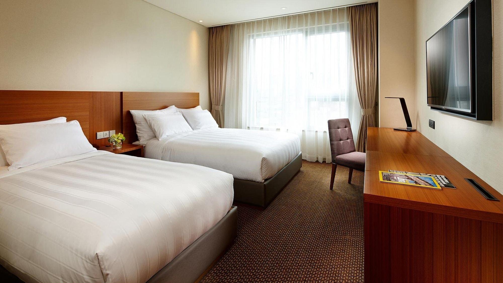 Lotte Hotel
